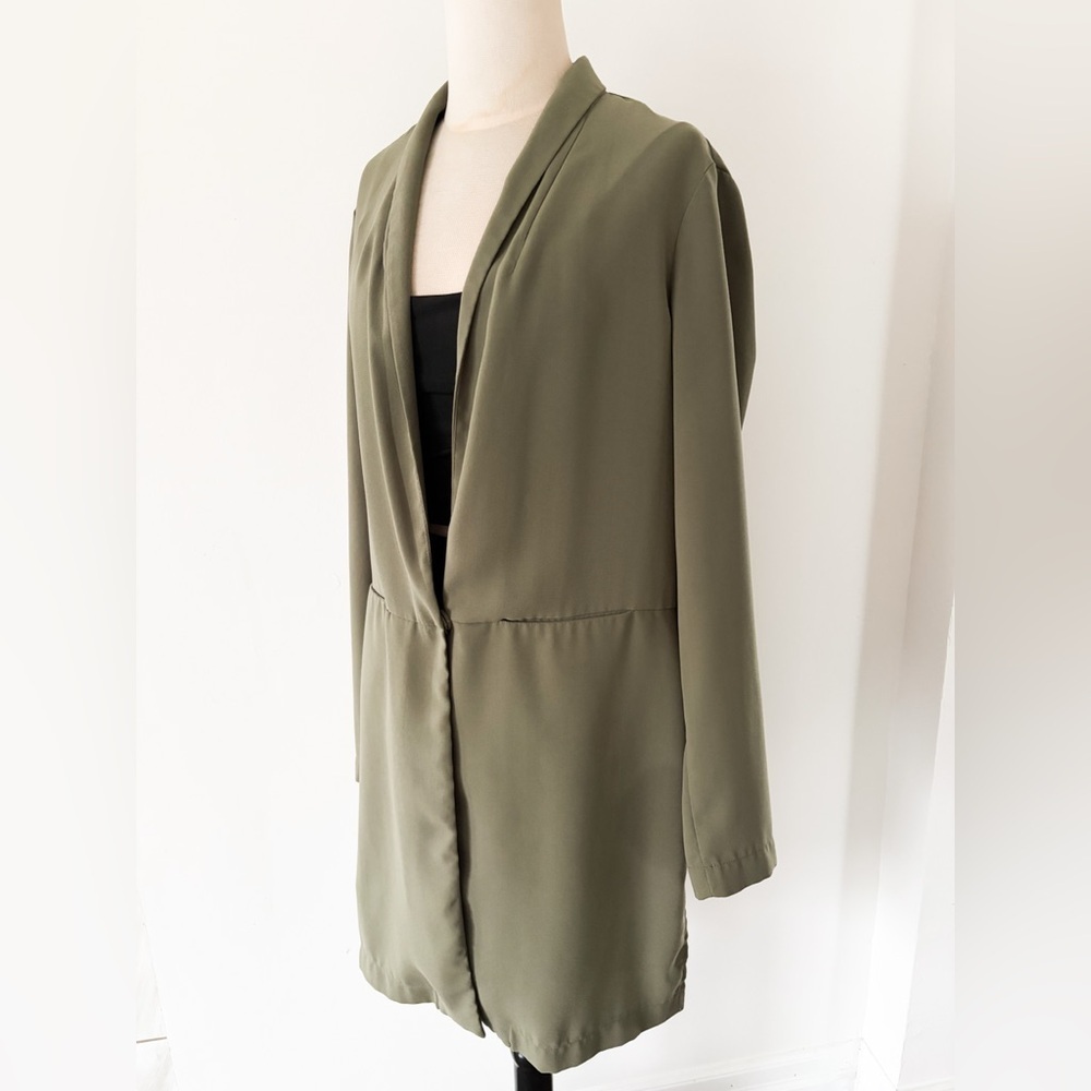 Suzy Shier Olive Green Open-Front Longline Blazer - Size Medium - Picture 6 of 8
